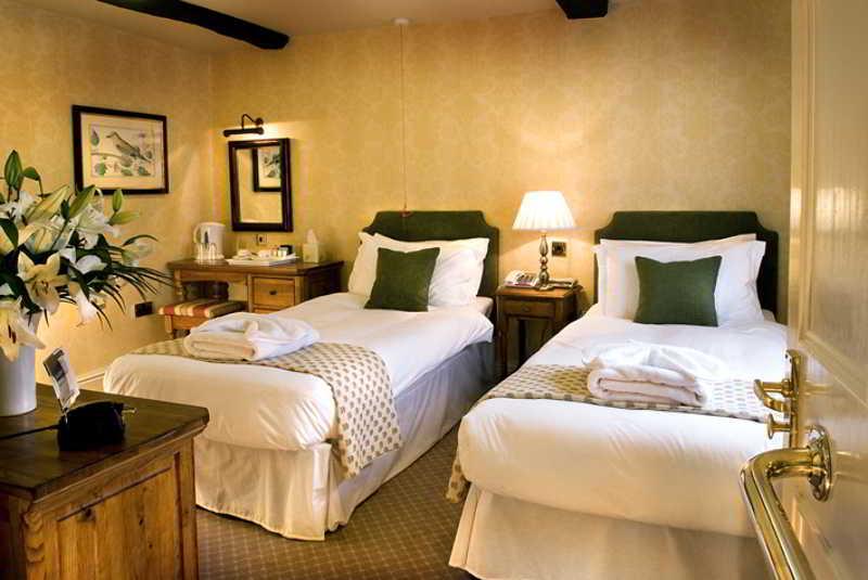 Hotel The Bear 3*